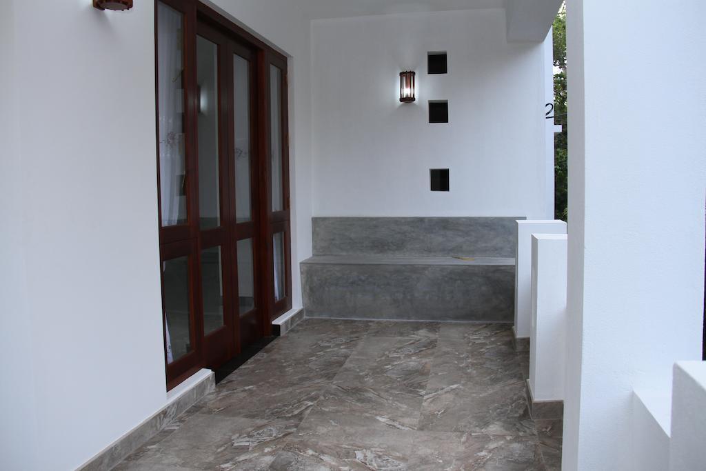 Villa Dineha Hikkaduwa Dış mekan fotoğraf