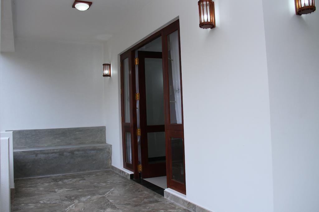 Villa Dineha Hikkaduwa Dış mekan fotoğraf